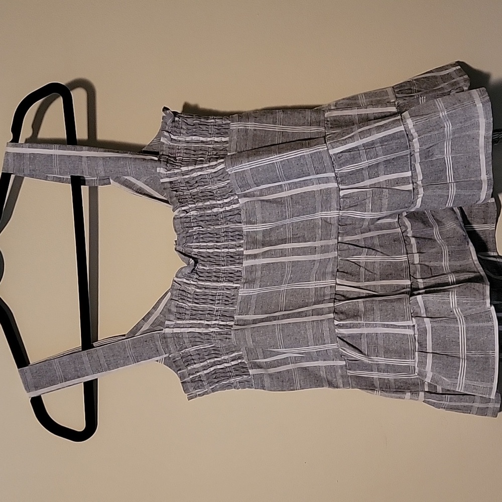 NWOT Listicle plaid top!  Size Small. - Picture 2 of 4